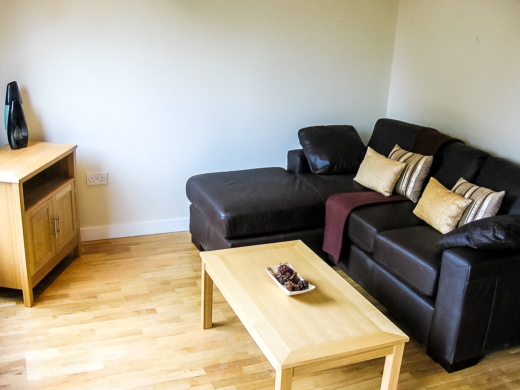 10  The Embankment, 232 Cardigan Road