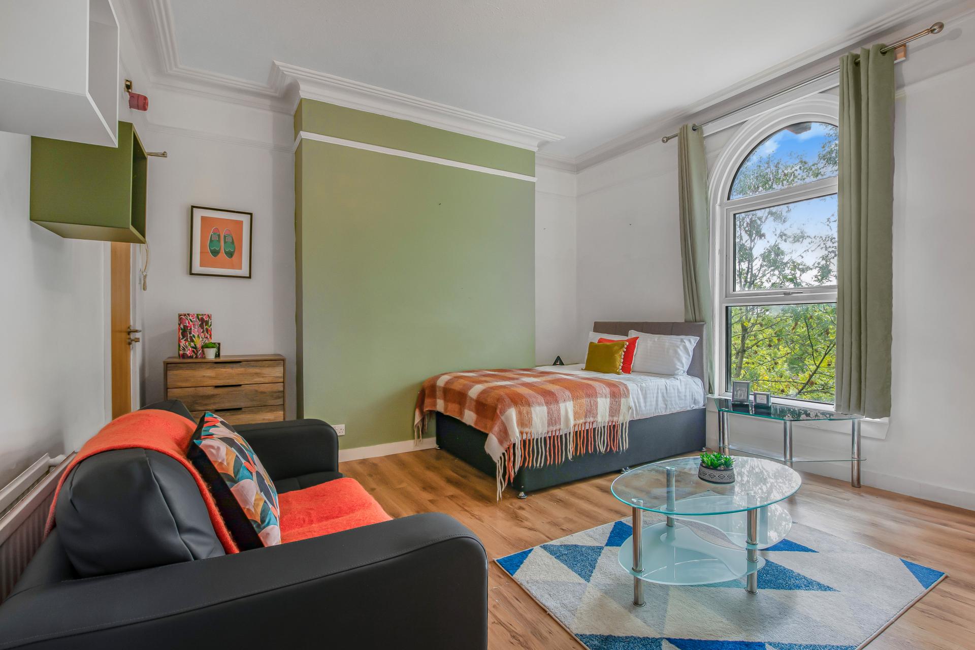 244 Flat 6 Vinery Road
