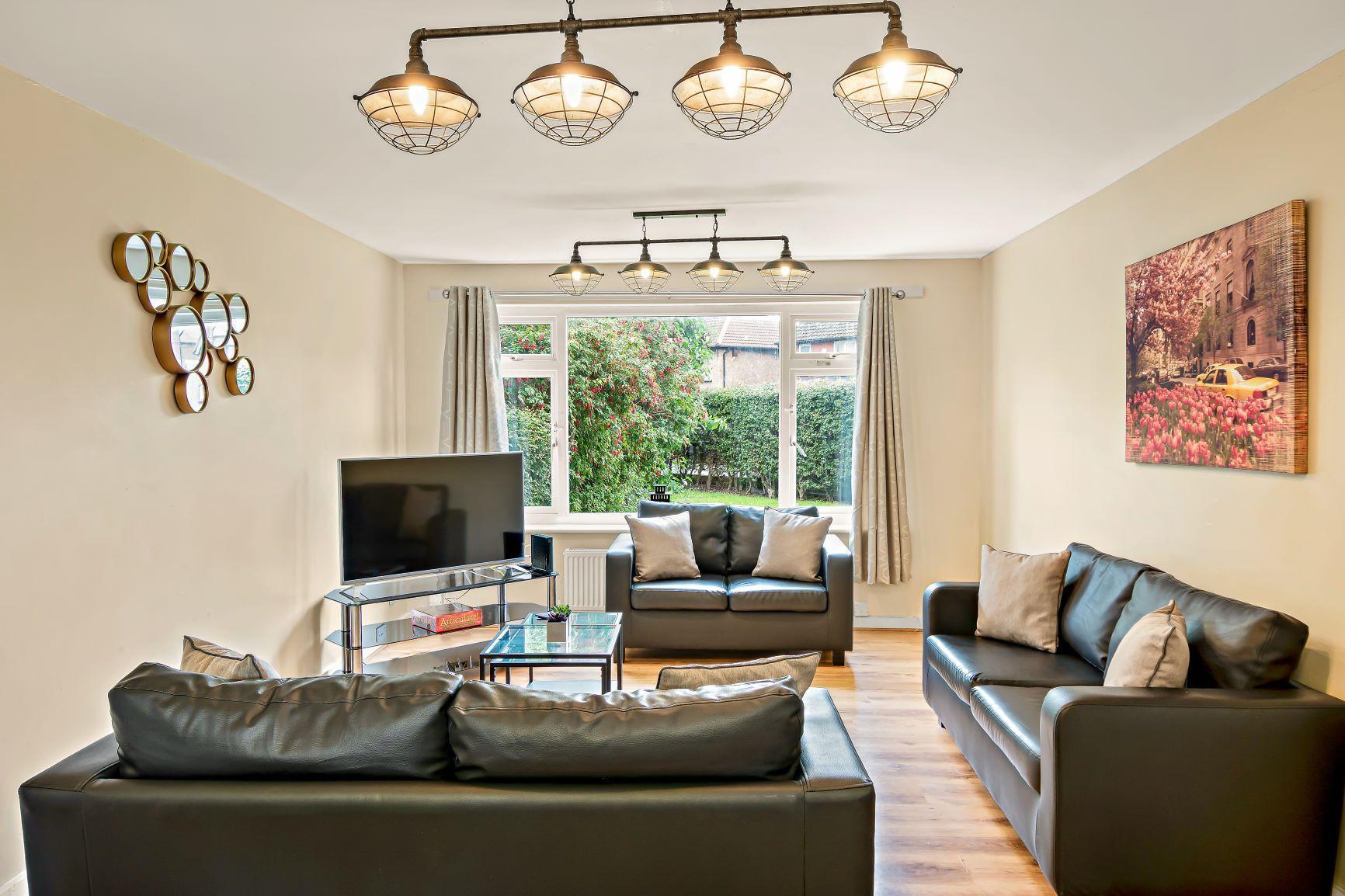 2 Stanmore Crescent
