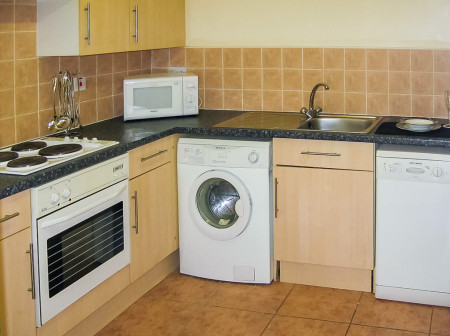 3  Adel Wood Grove