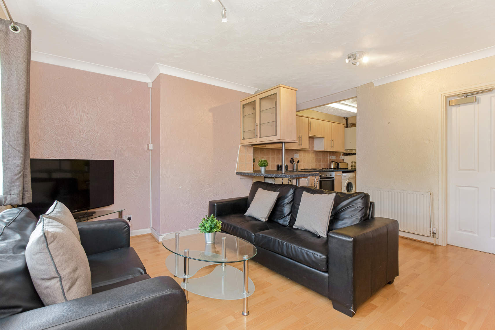 3 STANMORE MOUNT