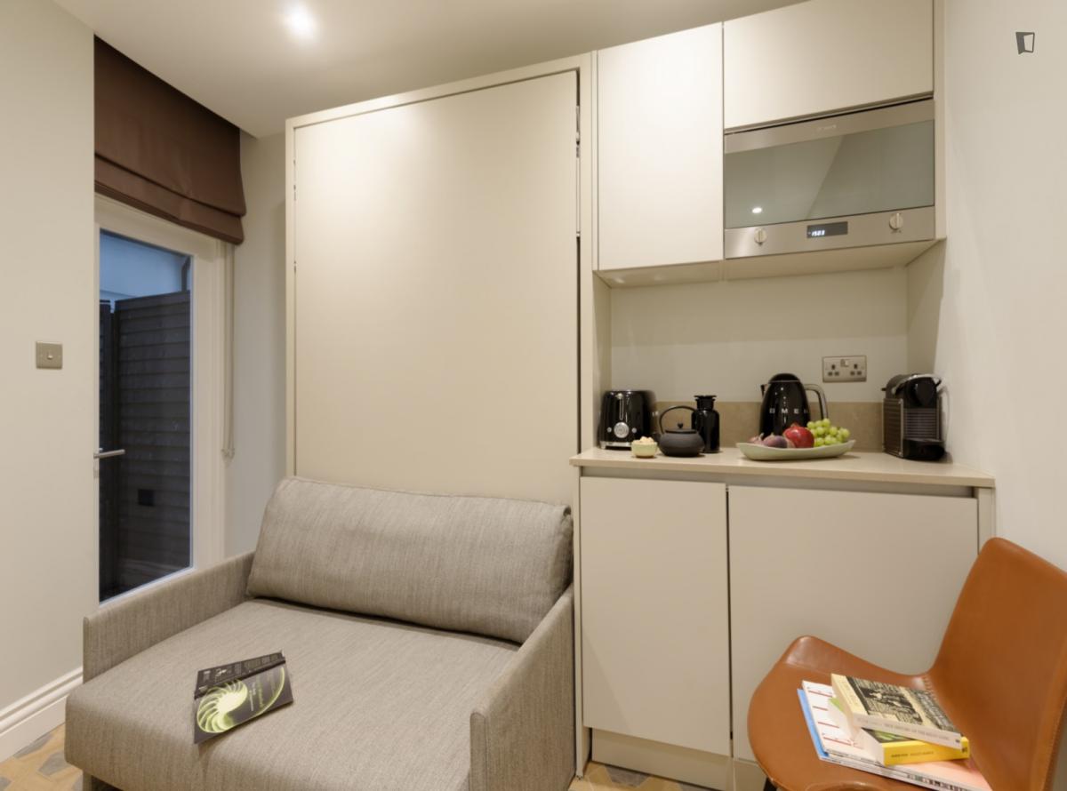 Comfy studio in well-linked Marylebone