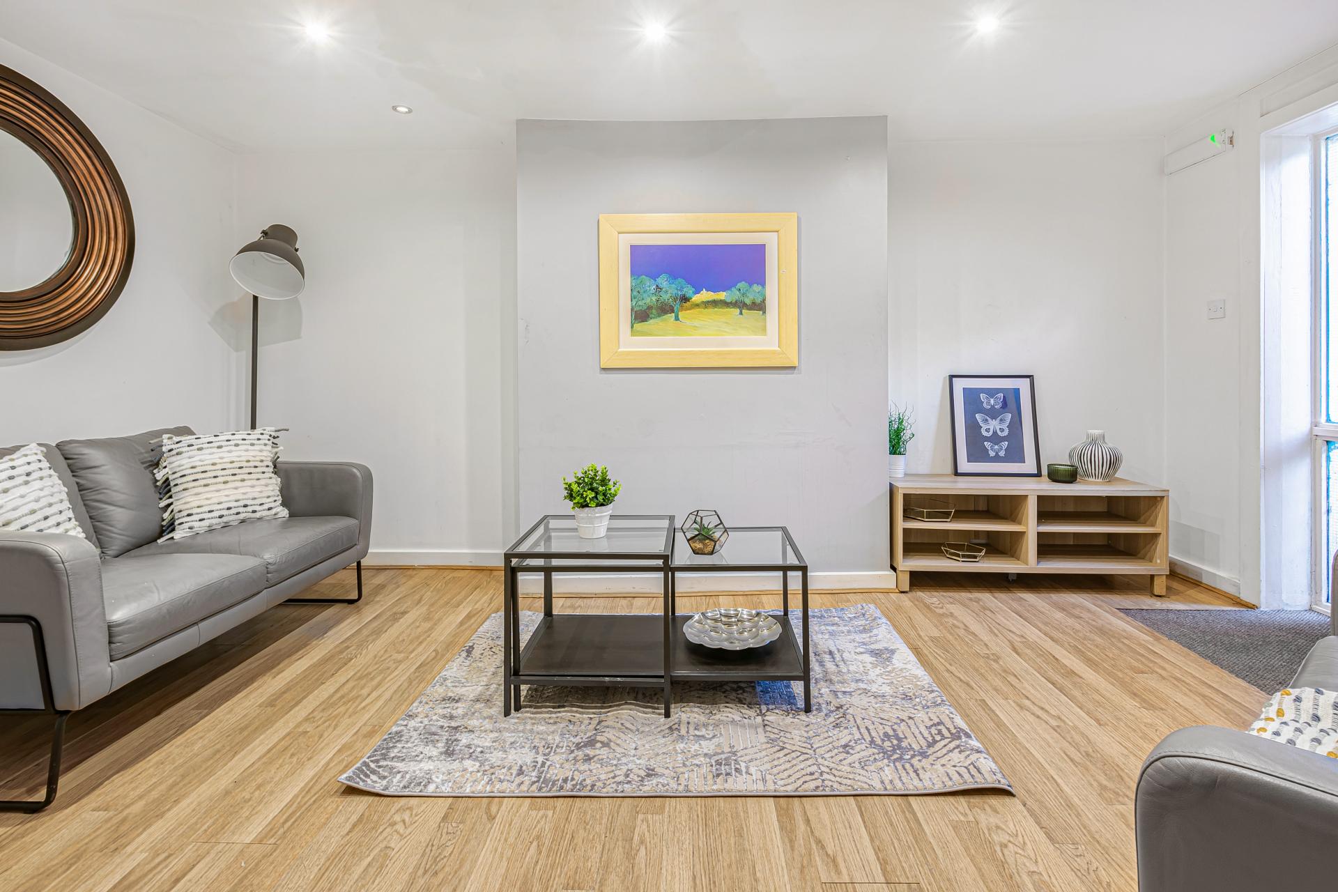 Flat 1, 15  HYDE PARK TERRACE