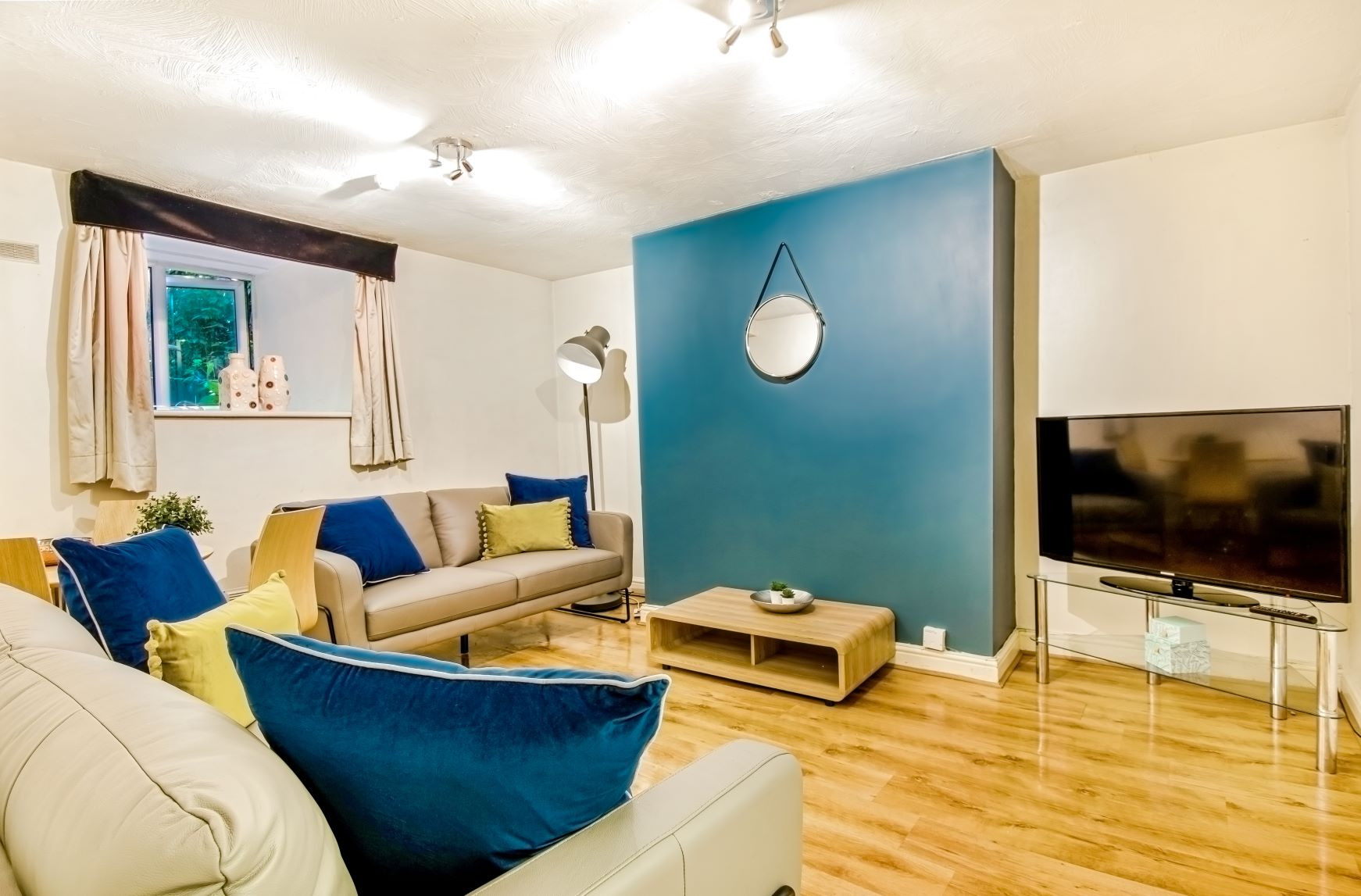 Flat 1, 3  VICTORIA ROAD