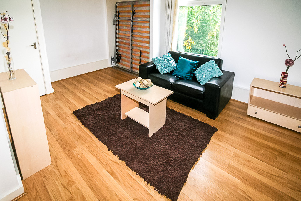 Flat 4, 250 VINERY ROAD