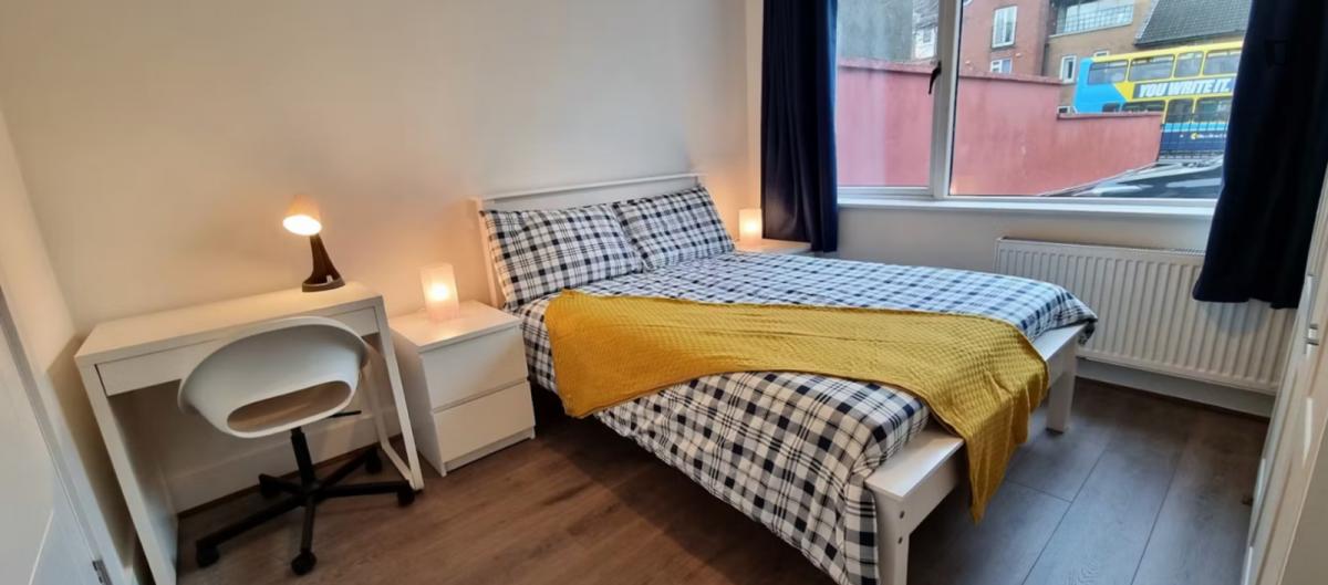 Pleasant double bedroom in Grangegorman