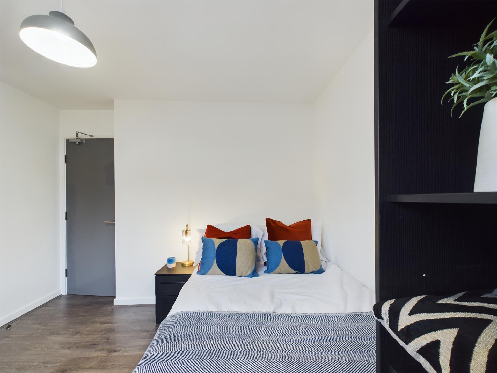 2, Flat 4 image