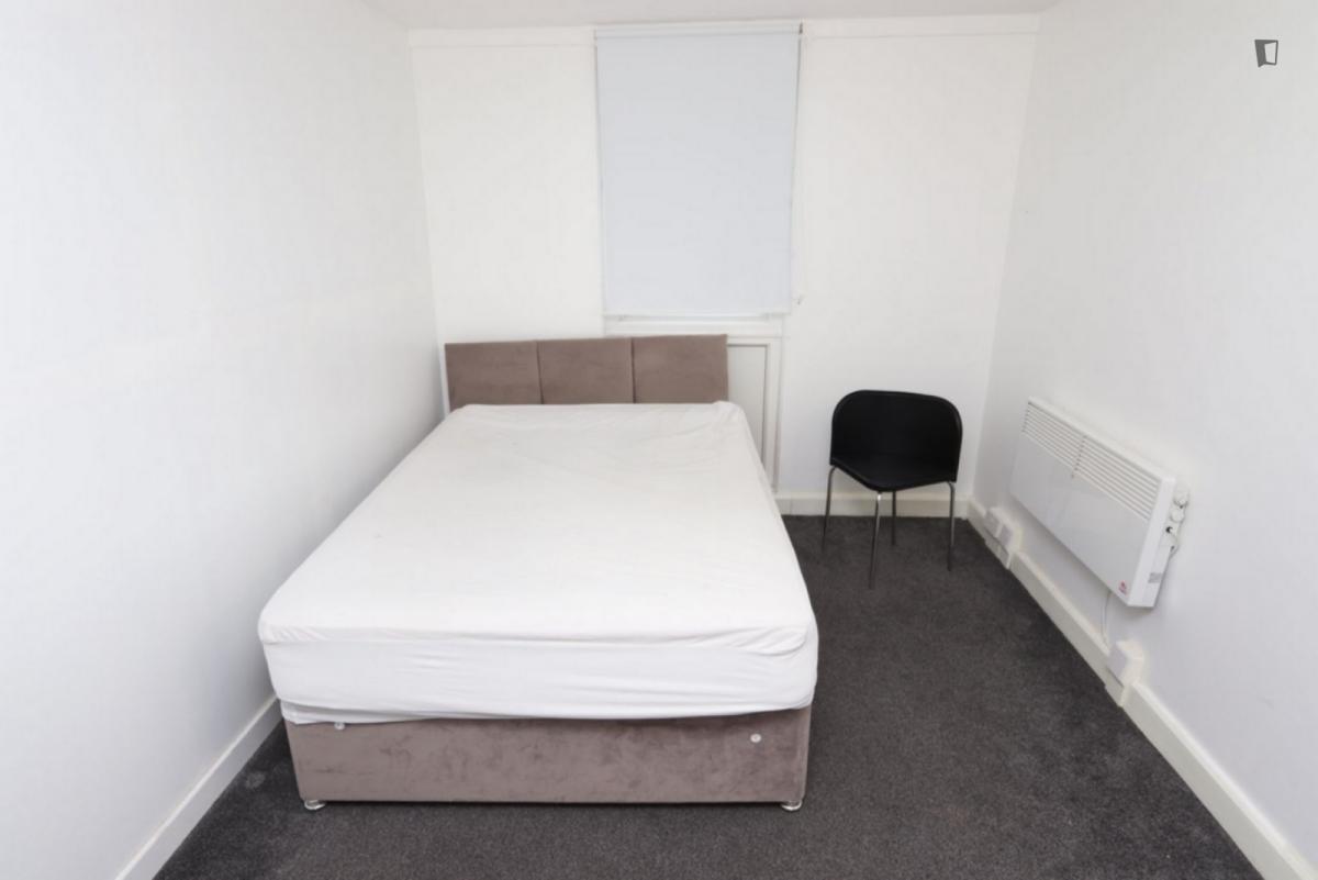 Double Bedroom (Room 4) image