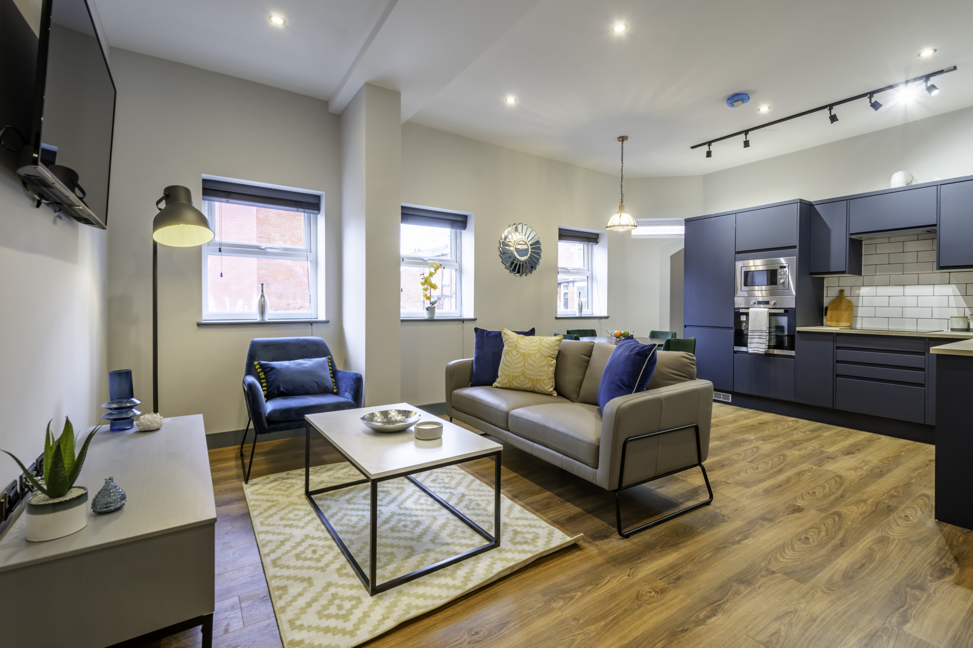Flat 2, 32 image