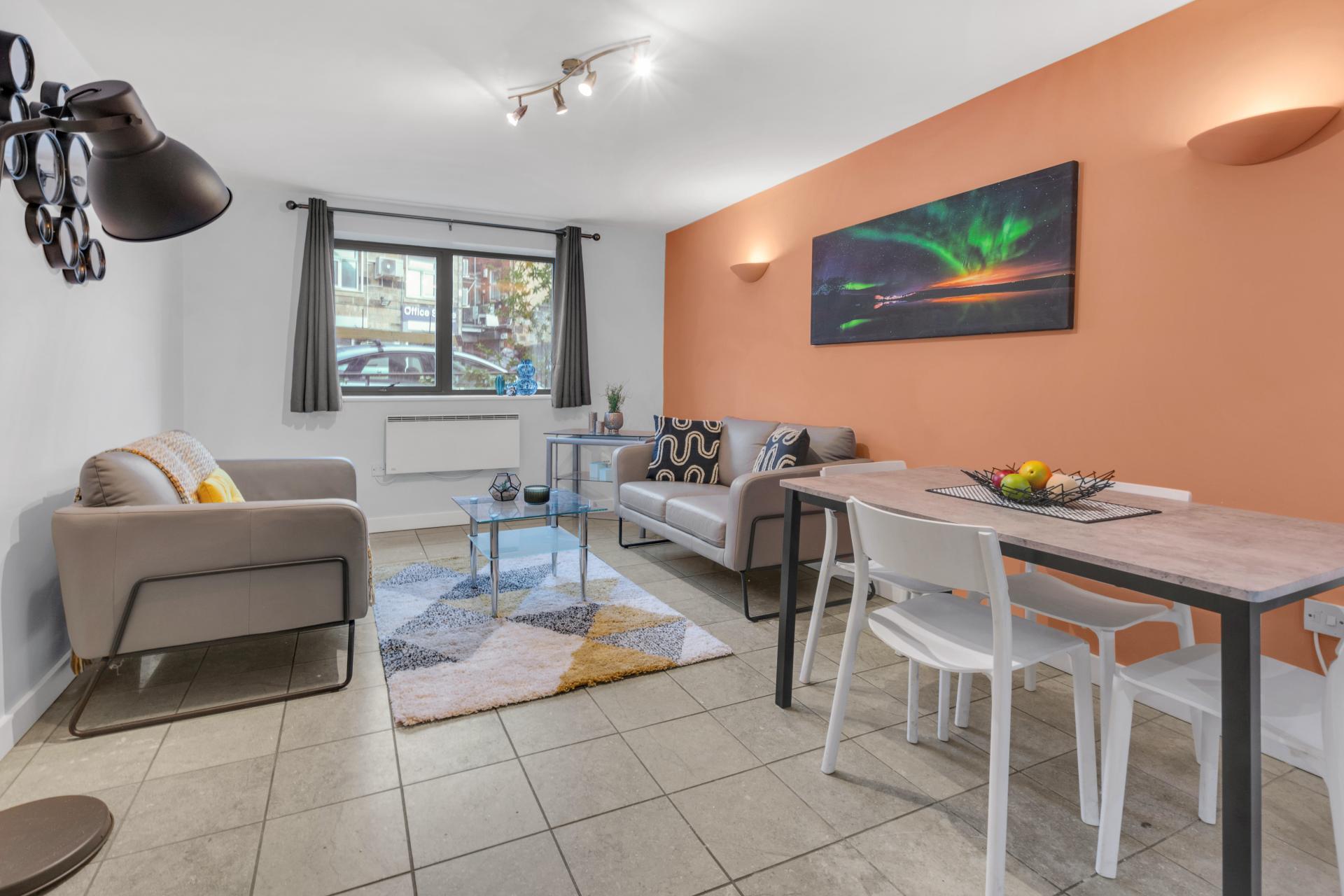 Flat 2, Parklane Central image