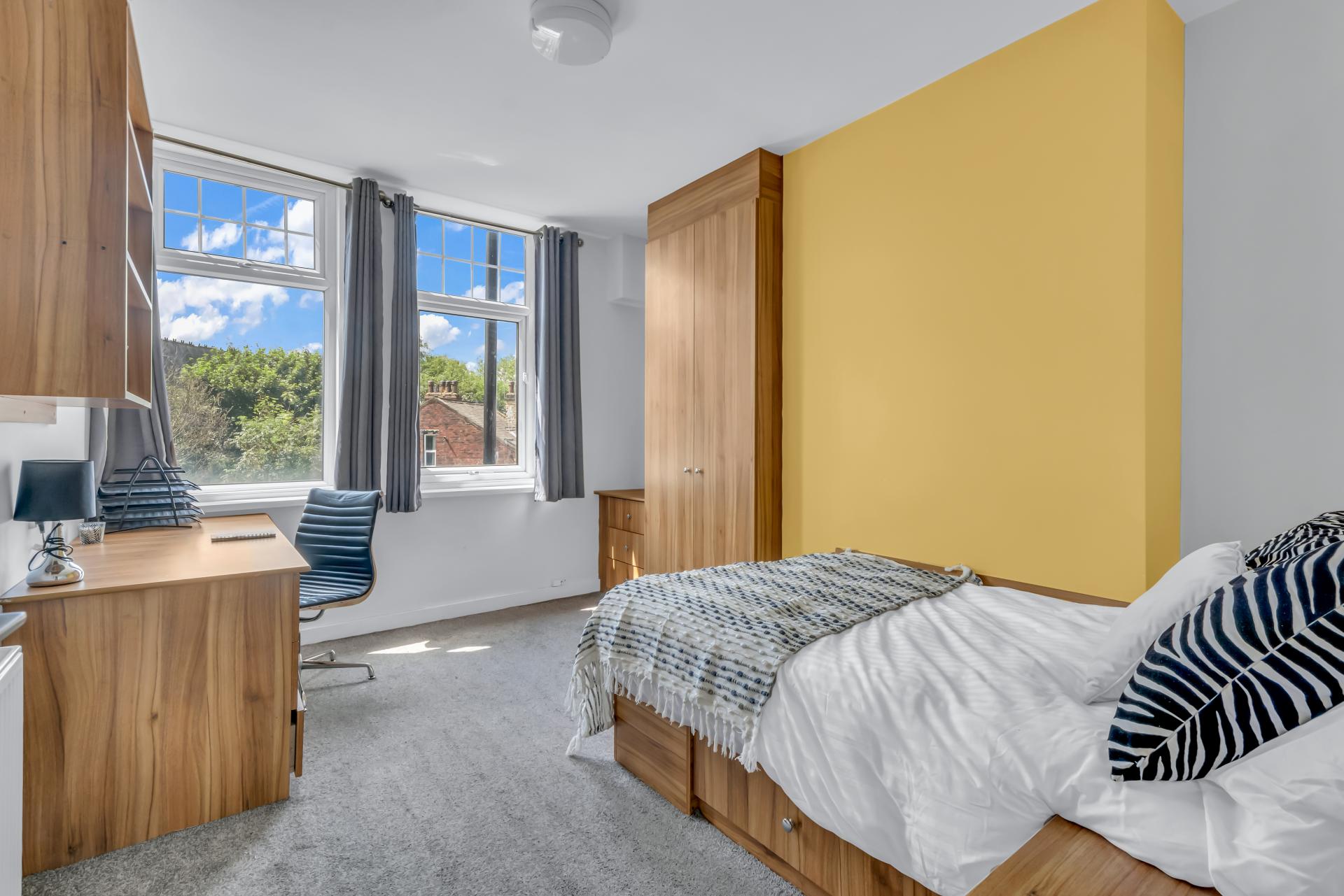 Flat 4, 16 image