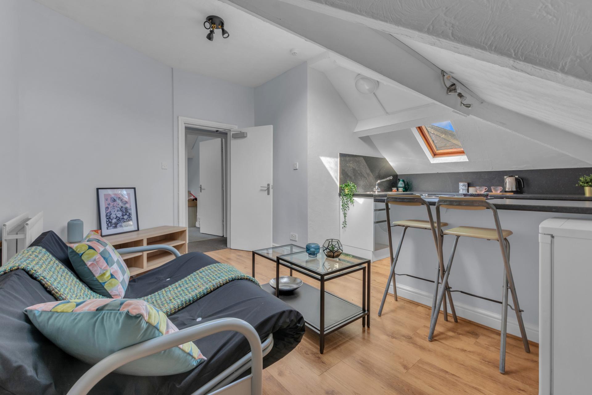 Flat 6, 229 image