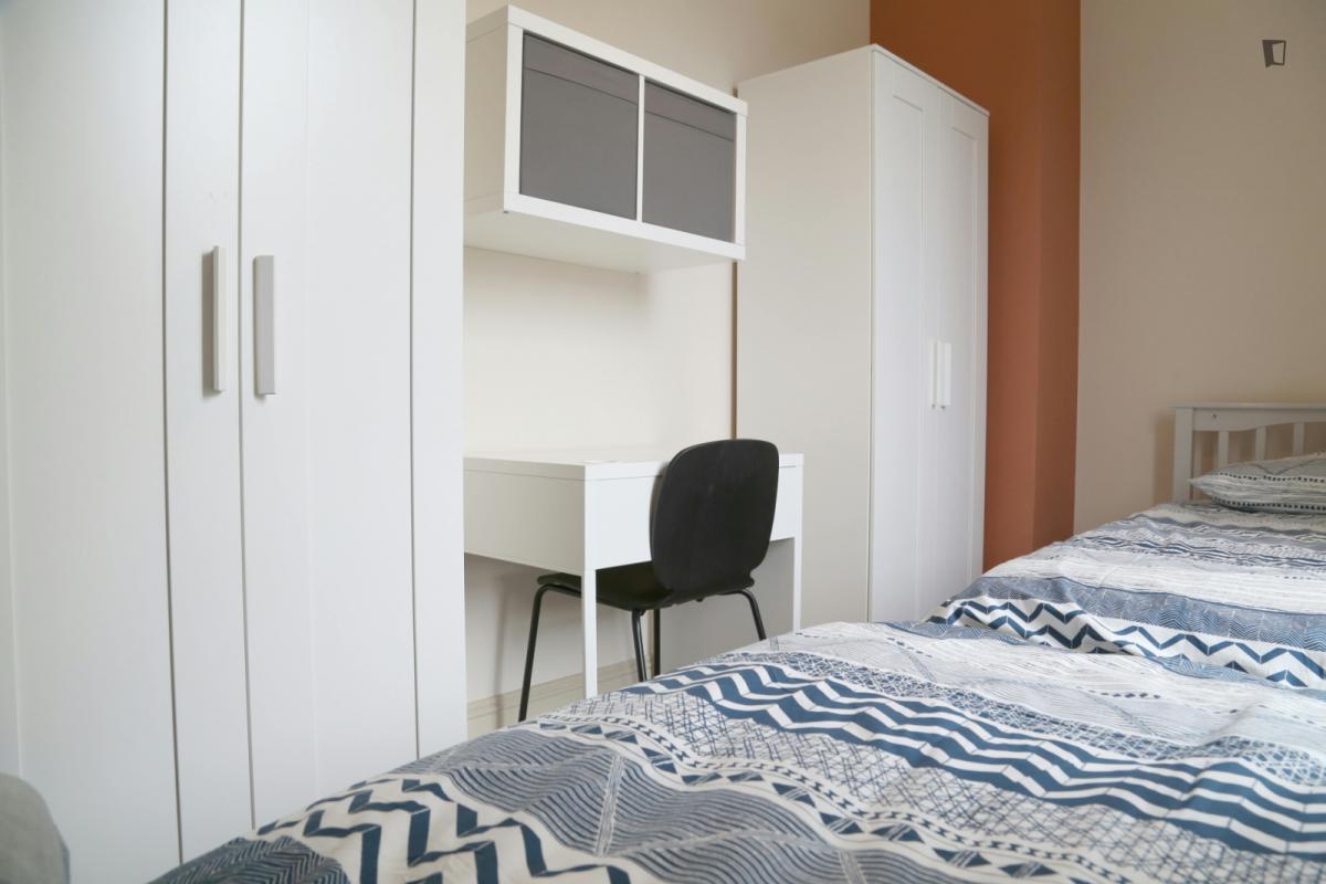 Twin Bedroom (Room 4) 8.8 image